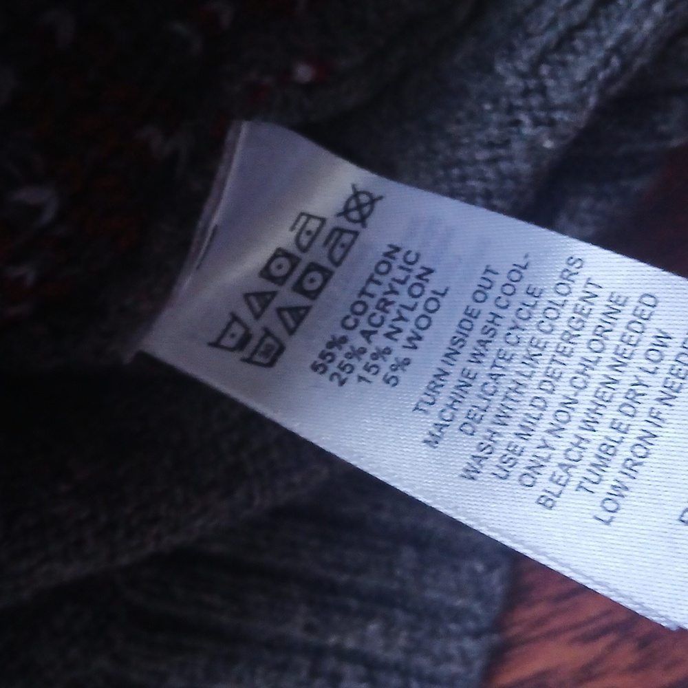 Wool blend sweater - Picture 6 of 7